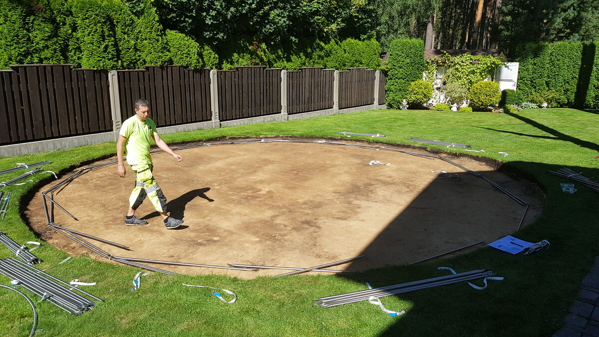 Geodesic dome steel frame assembly on site